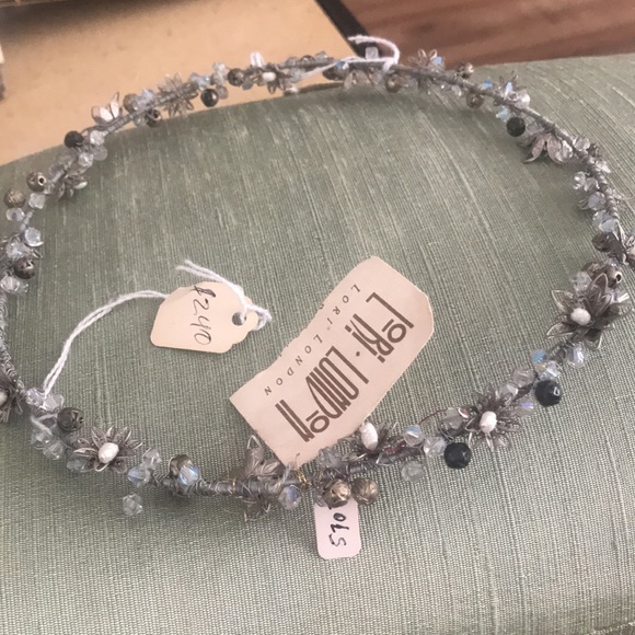 Tiara vintage branded .Lori london - Picture 2 of 5